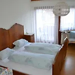 Gaestehaus Tagescafe Eckenfels Hotel 2*