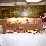Hotel Gaestehaus Tagescafe Eckenfels