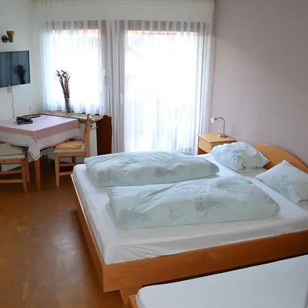 Ξενοδοχείο Gaestehaus Tagescafe Eckenfels 2*